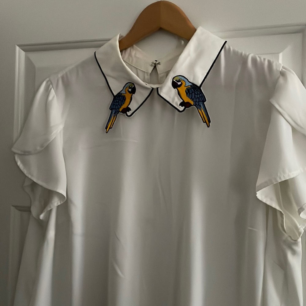 Eloquii Parrot collar blouse